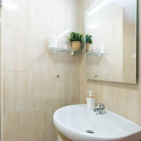 El Patio De Chloe Apartment Malaga Exterior photo